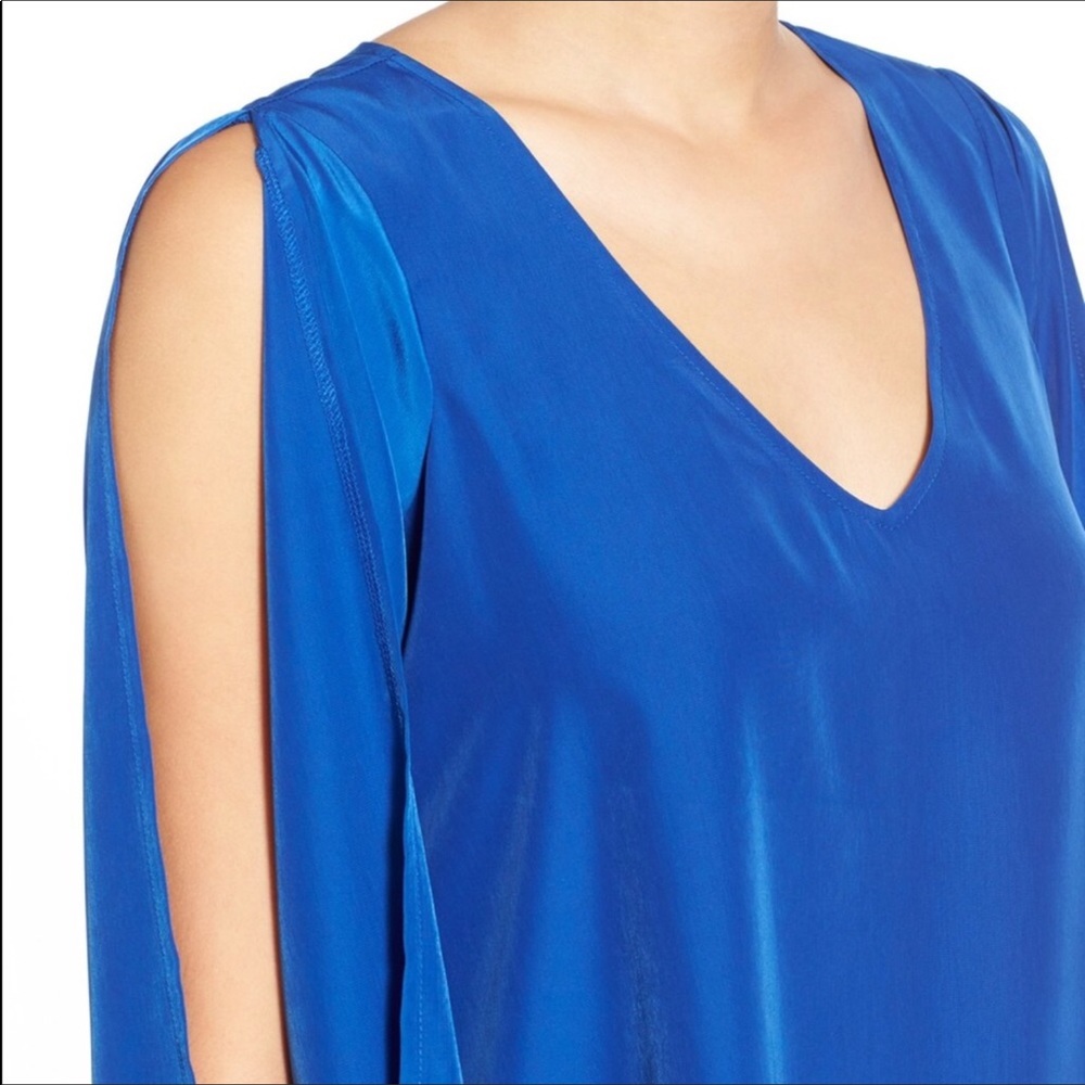 LOVERS + FRIENDS sz X Small Mini Dress Open Slit Sleeve Gracie Bright Blue